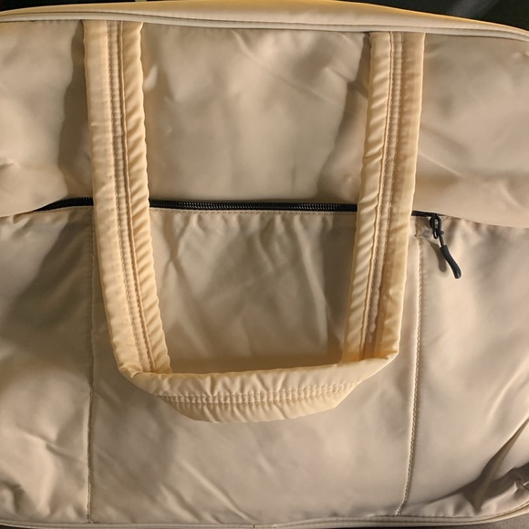 Weekender Bags for Women Personal Item Travel Duffel Shoulder Bag  NWOT - Picture 11 of 12